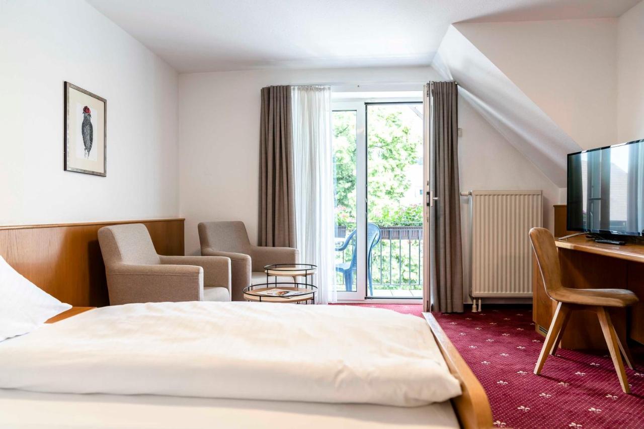 Hotel & Gasthaus Loewen 발드키르히 외부 사진